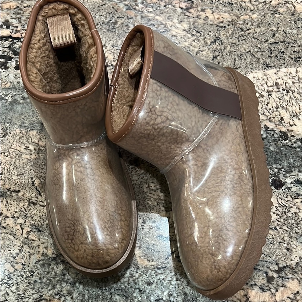 CAPE ROBBIN Boots